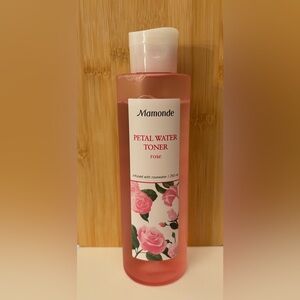 Mamonde petal rose water toner
